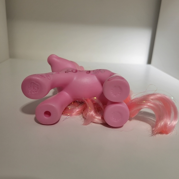 My Little Pony G3 Vintage 25th Birthday Celebration Pinkie Pie - Picture 2 of 3